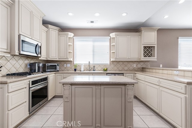 Detail Gallery Image 20 of 64 For 507 Grand Canyon, Paso Robles,  CA 93446 - 3 Beds | 2 Baths