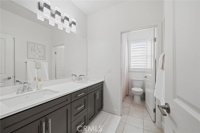 Detail Gallery Image 37 of 68 For 36745 Braken Way, Lake Elsinore,  CA 92532 - 5 Beds | 3 Baths