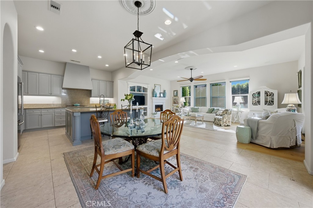 MLS #OC25259199 image #13