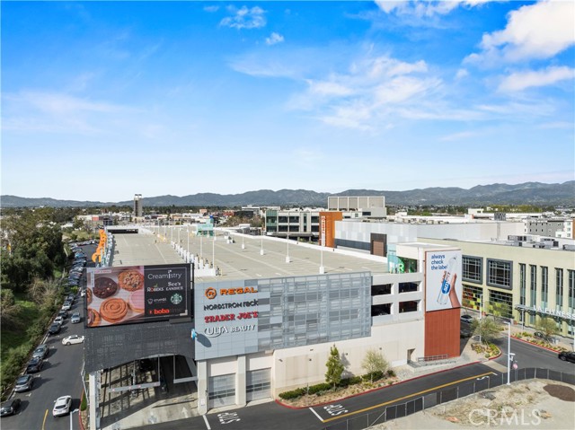 Detail Gallery Image 16 of 26 For 5619 Irvine, North Hollywood,  CA 91601 - – Beds | – Baths