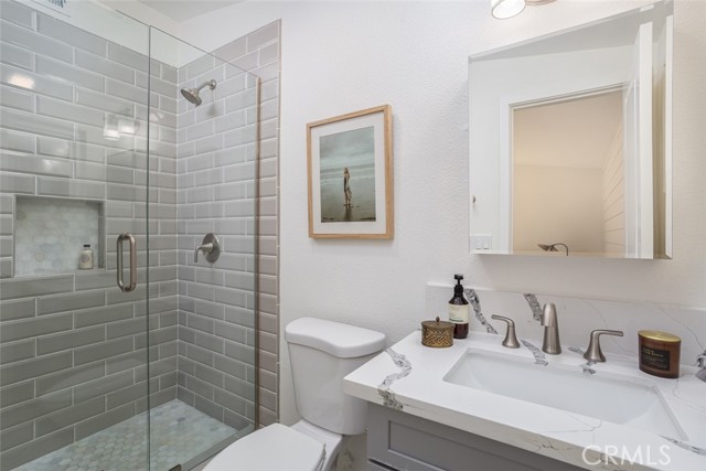 Detail Gallery Image 15 of 22 For 2356 Colgate Dr, Costa Mesa,  CA 92626 - 4 Beds | 2 Baths