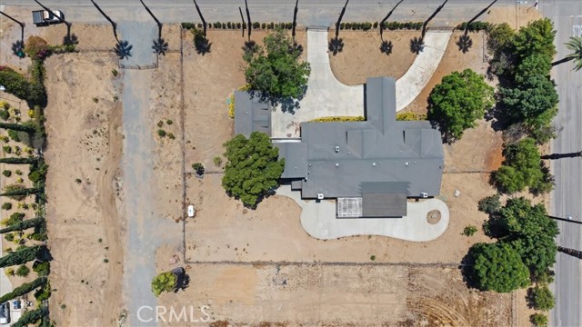 8853 Dufferin Avenue, Riverside CA: https://media.crmls.org/medias/6c31d4c5-47d3-4e74-9cc0-9ab88f60ae53.jpg
