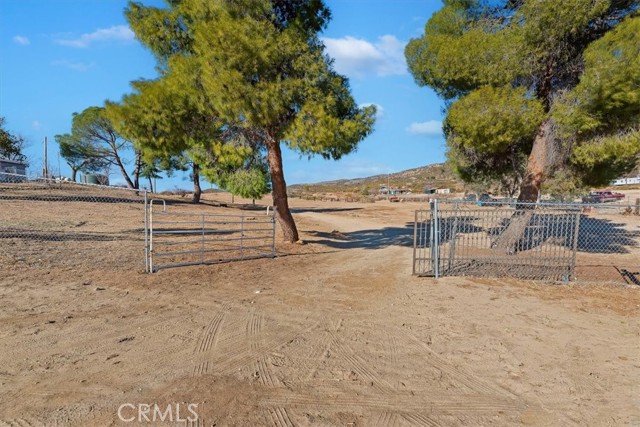 60500 Indian Paint Brush Road, Anza CA: https://media.crmls.org/medias/6c32342a-fd4e-40a3-bbab-b071712eb7a6.jpg