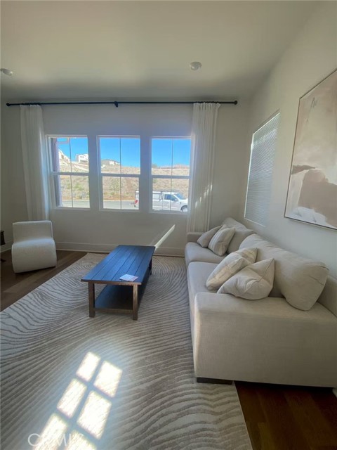 Detail Gallery Image 4 of 9 For 21486 Mar Vista, Yorba Linda,  CA 92887 - 1 Beds | 1 Baths