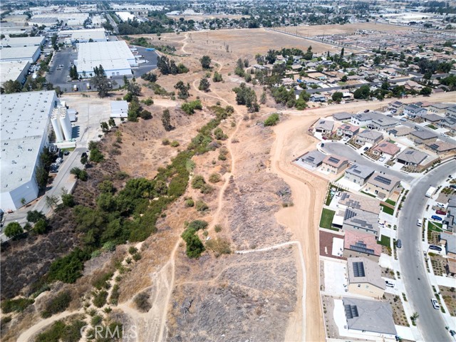 Front Image Thumbnail for CROC25264777