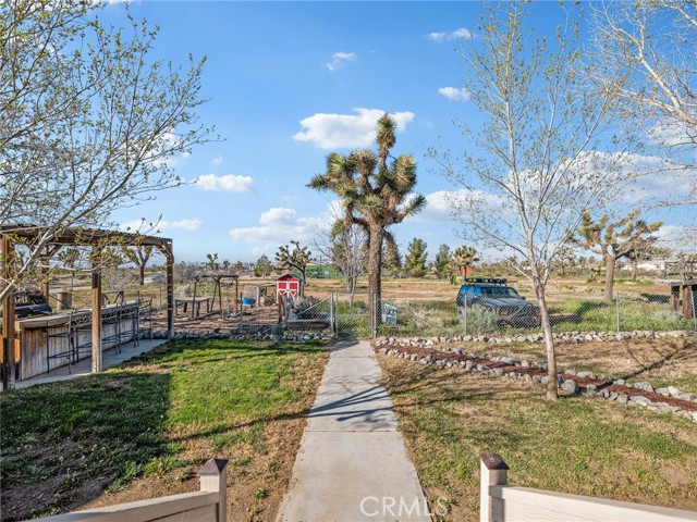 Detail Gallery Image 30 of 33 For 2826 Marco, Phelan,  CA 92371 - 4 Beds | 2/1 Baths