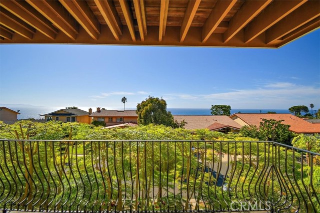 30804 Rue De La Pierre, Rancho Palos Verdes, California 90275, 5 Bedrooms Bedrooms, ,4 BathroomsBathrooms,Residential,Sold,Rue De La Pierre,PV21229535