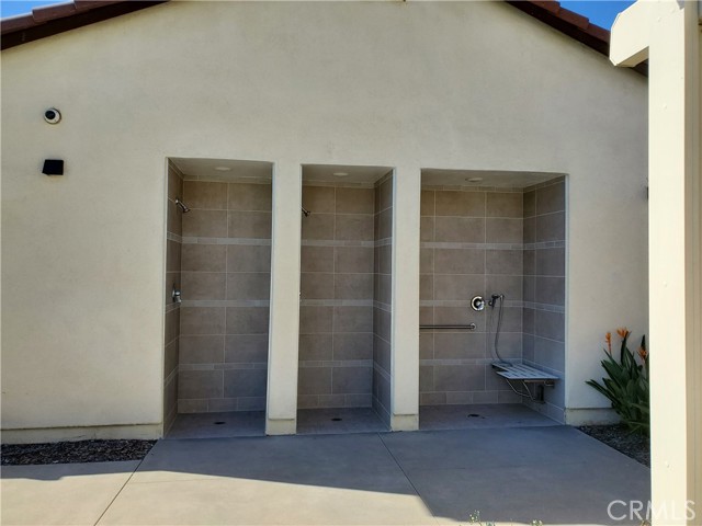 Detail Gallery Image 17 of 23 For 16229 Castello #6,  Fontana,  CA 92336 - 4 Beds | 2/1 Baths