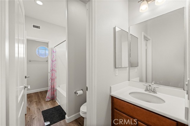Detail Gallery Image 31 of 46 For 2482 E Smiderle, Ontario,  CA 91764 - 6 Beds | 4/1 Baths