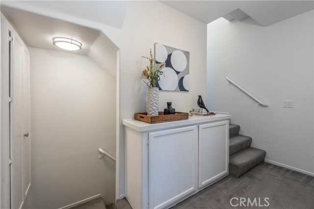 Detail Gallery Image 12 of 29 For 4201 Radford Ave #6,  Studio City,  CA 91604 - 2 Beds | 2/1 Baths