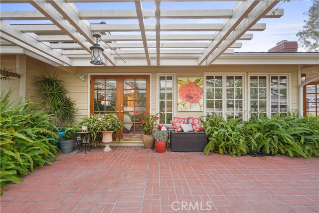 8 Dover Place, Manhattan Beach, California 90266, 2 Bedrooms Bedrooms, ,2 BathroomsBathrooms,Residential,Sold,Dover Place,SB22007375