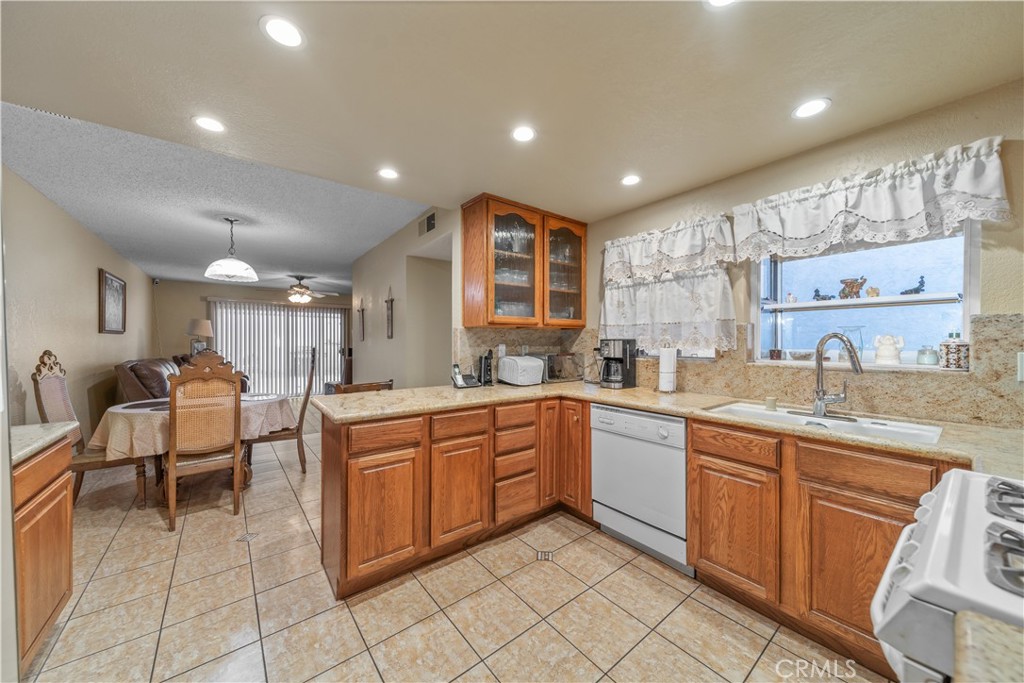 6C354741 49C9 4701 A12F D3Ba19A101B4 17406 Sandlake Avenue, Carson, Ca 90746 &Lt;Span Style='BackgroundColor:transparent;Padding:0Px;'&Gt; &Lt;Small&Gt; &Lt;I&Gt; &Lt;/I&Gt; &Lt;/Small&Gt;&Lt;/Span&Gt;