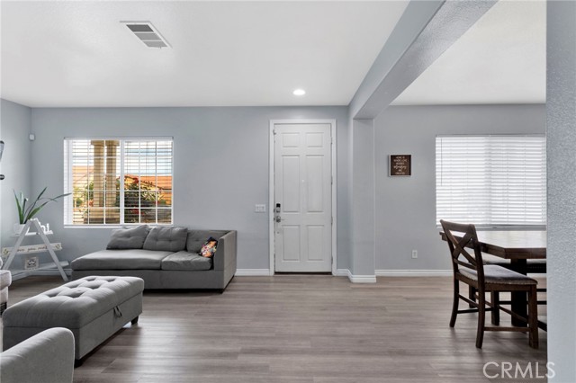 Detail Gallery Image 8 of 45 For 15166 Arcadian, Adelanto,  CA 92301 - 5 Beds | 3 Baths