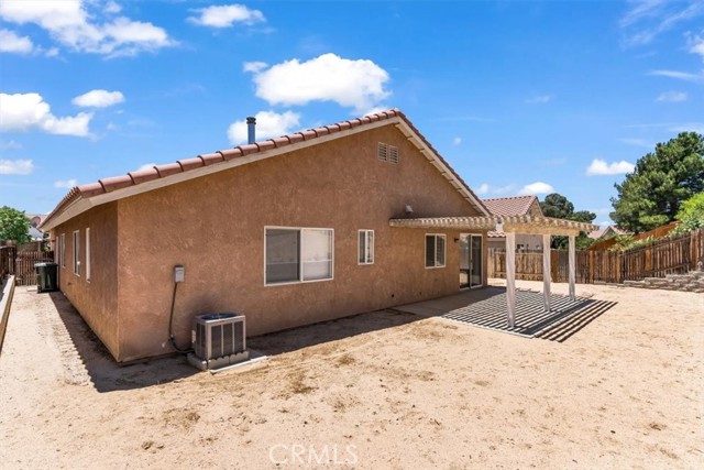 17628 Landis Drive, Victorville CA: https://media.crmls.org/medias/6c357dca-6fa7-4281-b2cd-5137253bfc90.jpg
