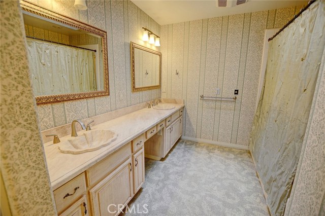 7 Nantucket Place, Manhattan Beach, California 90266, 2 Bedrooms Bedrooms, ,2 BathroomsBathrooms,Residential,Sold,Nantucket,SB17128628