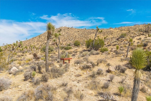 5115 Warren Vista Avenue, Yucca Valley CA: https://media.crmls.org/medias/6c36067d-d567-4122-b111-6ba858312ecf.jpg