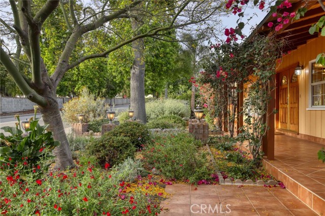 Detail Gallery Image 37 of 38 For 1410 Grandview Ave, Glendale,  CA 91201 - 3 Beds | 2/1 Baths