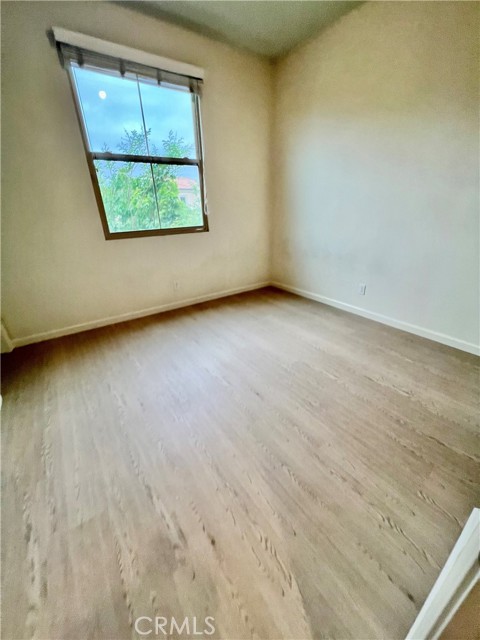110 Waterleaf, Irvine CA: https://media.crmls.org/medias/6c3810ab-998e-4073-83d2-e6644e774d8e.jpg