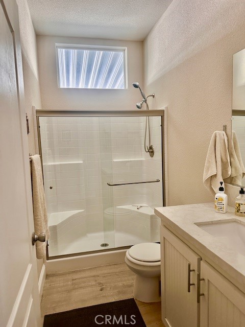 8901 Eton Avenue, Canoga Park CA: https://media.crmls.org/medias/6c3830b5-7047-435f-bb88-966ff79dc192.jpg