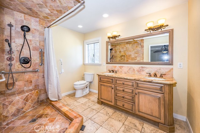 Detail Gallery Image 28 of 64 For 1101 Hacienda Dr, Simi Valley,  CA 93065 - 4 Beds | 3/1 Baths
