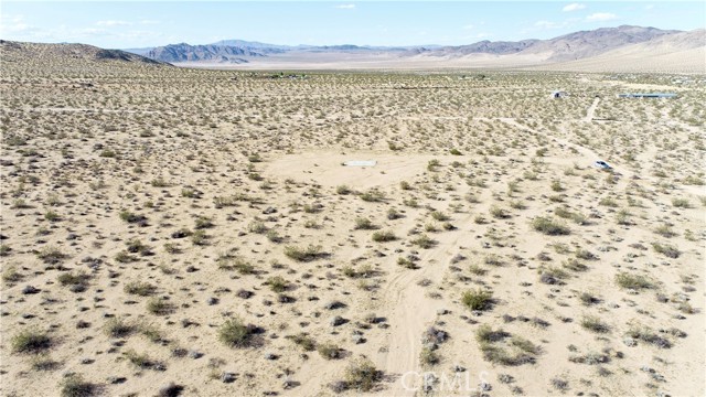 0 Listen Road, Johnson Valley CA: https://media.crmls.org/medias/6c3b0013-3556-4b2e-b83d-c52d992057c7.jpg