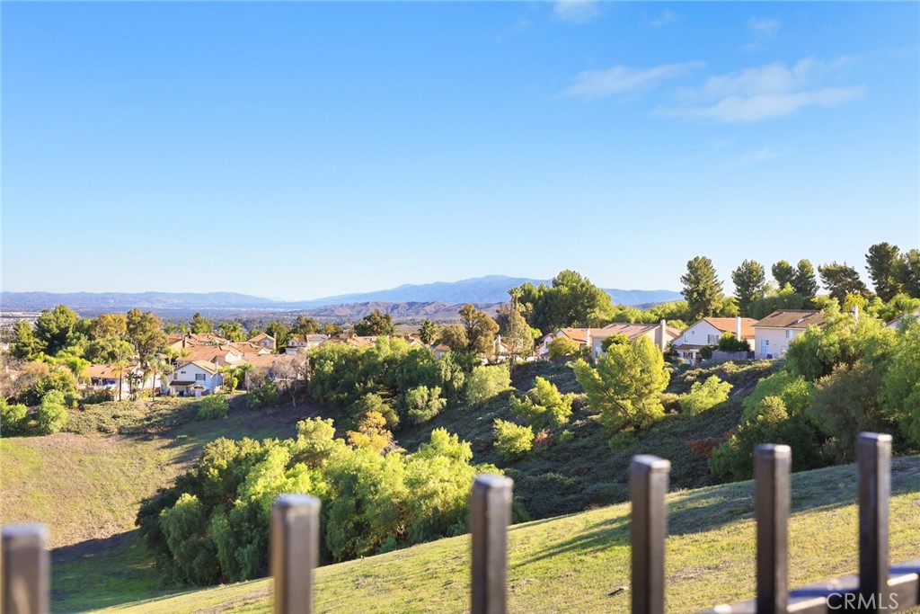 MLS #WS25257279 image #61