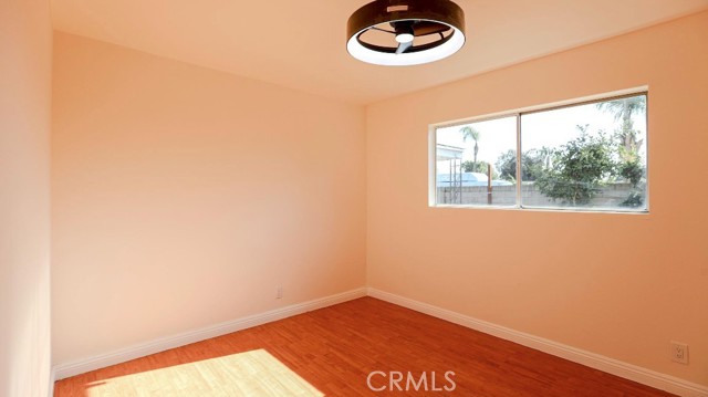 Detail Gallery Image 16 of 46 For 2910 W Cubbon, Santa Ana,  CA 92704 - 3 Beds | 2 Baths