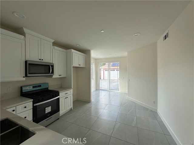 Image 2 of 10 For 5151 Peony Ct
