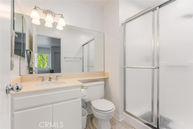 Detail Gallery Image 14 of 24 For 1878 Rory Ln #6,  Simi Valley,  CA 93063 - 2 Beds | 2/1 Baths