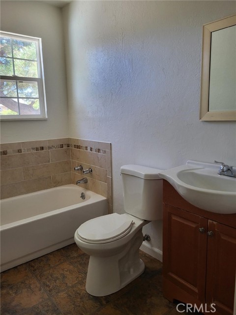 Detail Gallery Image 13 of 23 For 1129 Roy Dr, Oroville,  CA 65965 - 3 Beds | 1/1 Baths