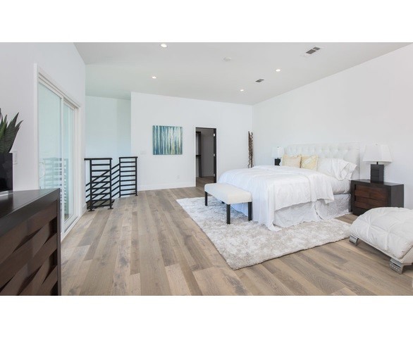 15672 Castlewoods Drive, Sherman Oaks CA: https://media.crmls.org/medias/6c3e7d81-41e0-4a09-9535-ea0373fca976.jpg
