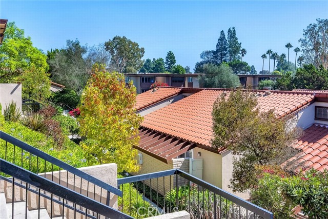 Detail Gallery Image 24 of 28 For 5937 Armaga Spring Rd a,  Rancho Palos Verdes,  CA 90275 - 2 Beds | 2 Baths