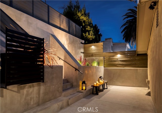 1030 Echo Park Avenue, Los Angeles CA: https://media.crmls.org/medias/6c3f4526-d792-44c5-9d09-78e3dff57d05.jpg