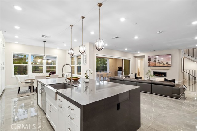 56 Claudius Court, Irvine CA: https://media.crmls.org/medias/6c3fa208-ea61-428b-96fb-e351733ef9e3.jpg
