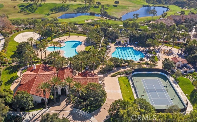 2 Corte Arbertura, San Clemente CA: https://media.crmls.org/medias/6c407adc-e5f3-43c0-aa05-41ebc889ca86.jpg