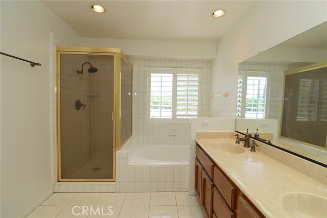 17252 Wentzel Way, Granada Hills CA: https://media.crmls.org/medias/6c40c1cf-cc15-4774-b780-f669a634c34e.jpg