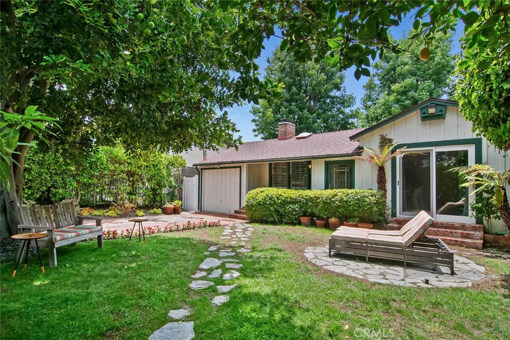 12744 Sarah Street