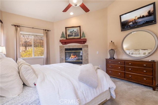 337 Pine Lane, Big Bear City CA: https://media.crmls.org/medias/6c42ecbd-50a8-4a64-bc77-2a0d44985d57.jpg