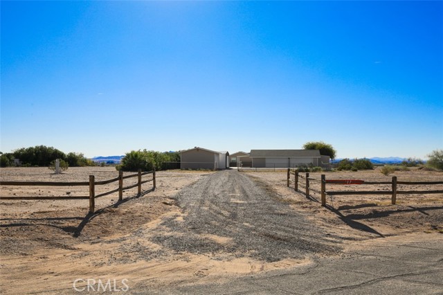 Detail Gallery Image 14 of 62 For 150217 Bluewater, Big River,  CA 92242 - 3 Beds | 2 Baths