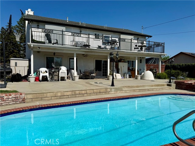 5656 Newbury Avenue, San Bernardino CA: https://media.crmls.org/medias/6c4394db-21c3-487b-99d2-10cbe45bbeec.jpg