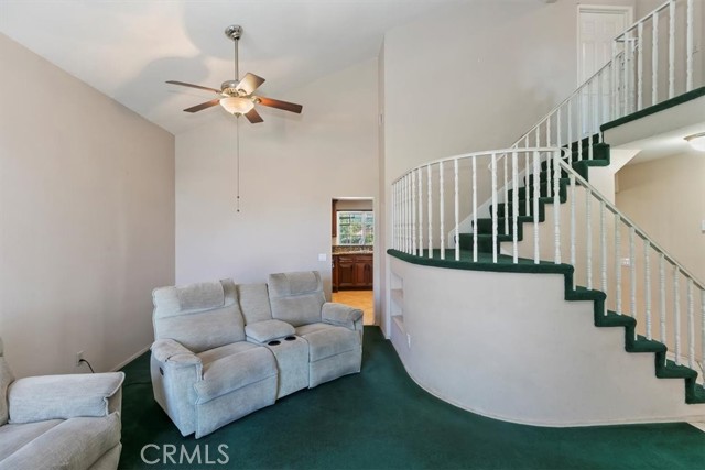 Detail Gallery Image 13 of 70 For 531 Ventura, Corona,  CA 92879 - 4 Beds | 3 Baths