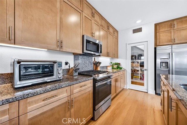 Detail Gallery Image 18 of 75 For 1306 Roots Way, Rancho Mission Viejo,  CA 92694 - 4 Beds | 3 Baths