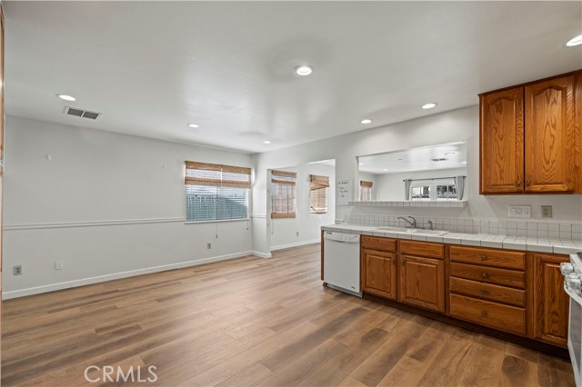 Image 8 of 41 For 27465 Cherry Creek Drive