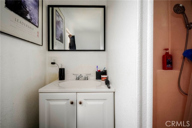 Detail Gallery Image 23 of 33 For 185 N Scovell, San Jacinto,  CA 92583 - 5 Beds | 3 Baths