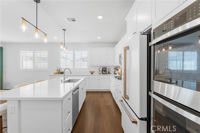 Detail Gallery Image 15 of 44 For 835 Orangedale Ave, Redlands,  CA 92374 - 4 Beds | 3 Baths