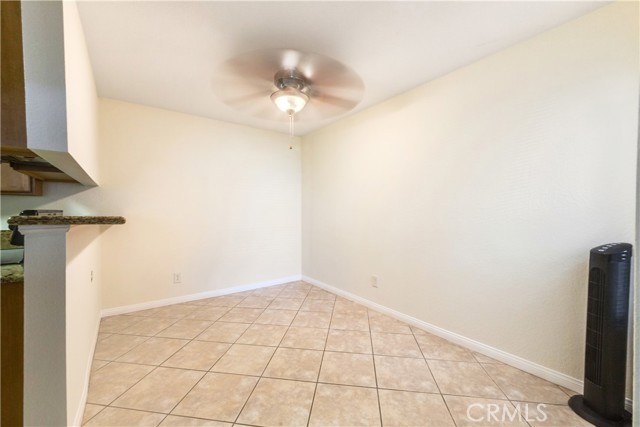 Detail Gallery Image 3 of 20 For 1345 Cabrillo Park Dr #N01,  Santa Ana,  CA 92701 - 2 Beds | 2 Baths