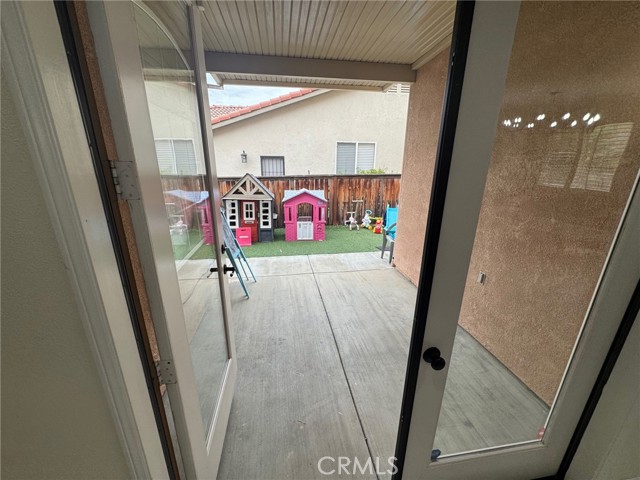 23670 Descanso Drive, Moreno Valley CA: https://media.crmls.org/medias/6c451381-8735-4c0e-a7cb-e0e2330d67d0.jpg