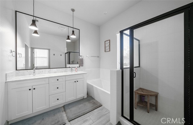 825 Spring W Street, Madera CA: https://media.crmls.org/medias/6c46ca25-4d5f-41c5-95b0-0b18e37ac250.jpg