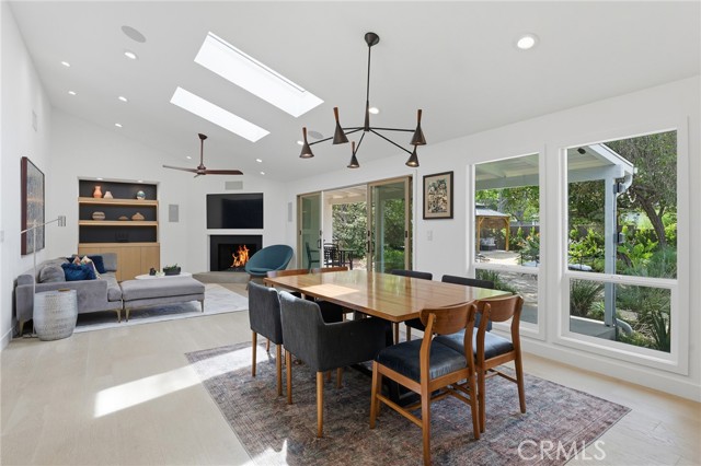 Image 8 of 55 For 5319 Penfield Avenue