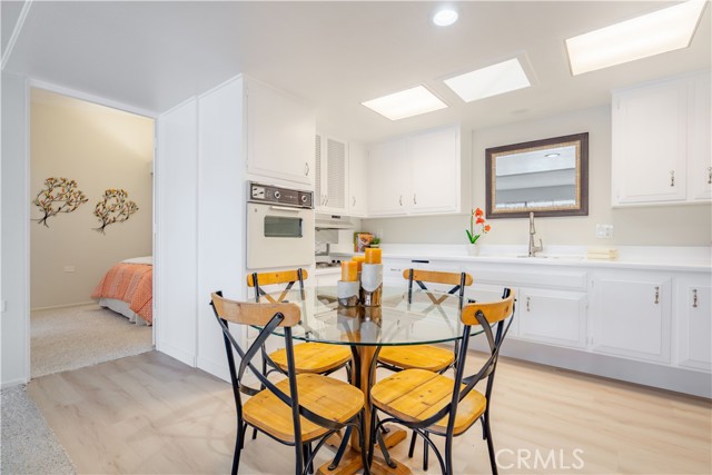 Detail Gallery Image 3 of 40 For 13120 Saint Andrews Dr # 240 D,  Seal Beach,  CA 90740 - 2 Beds | 1 Baths